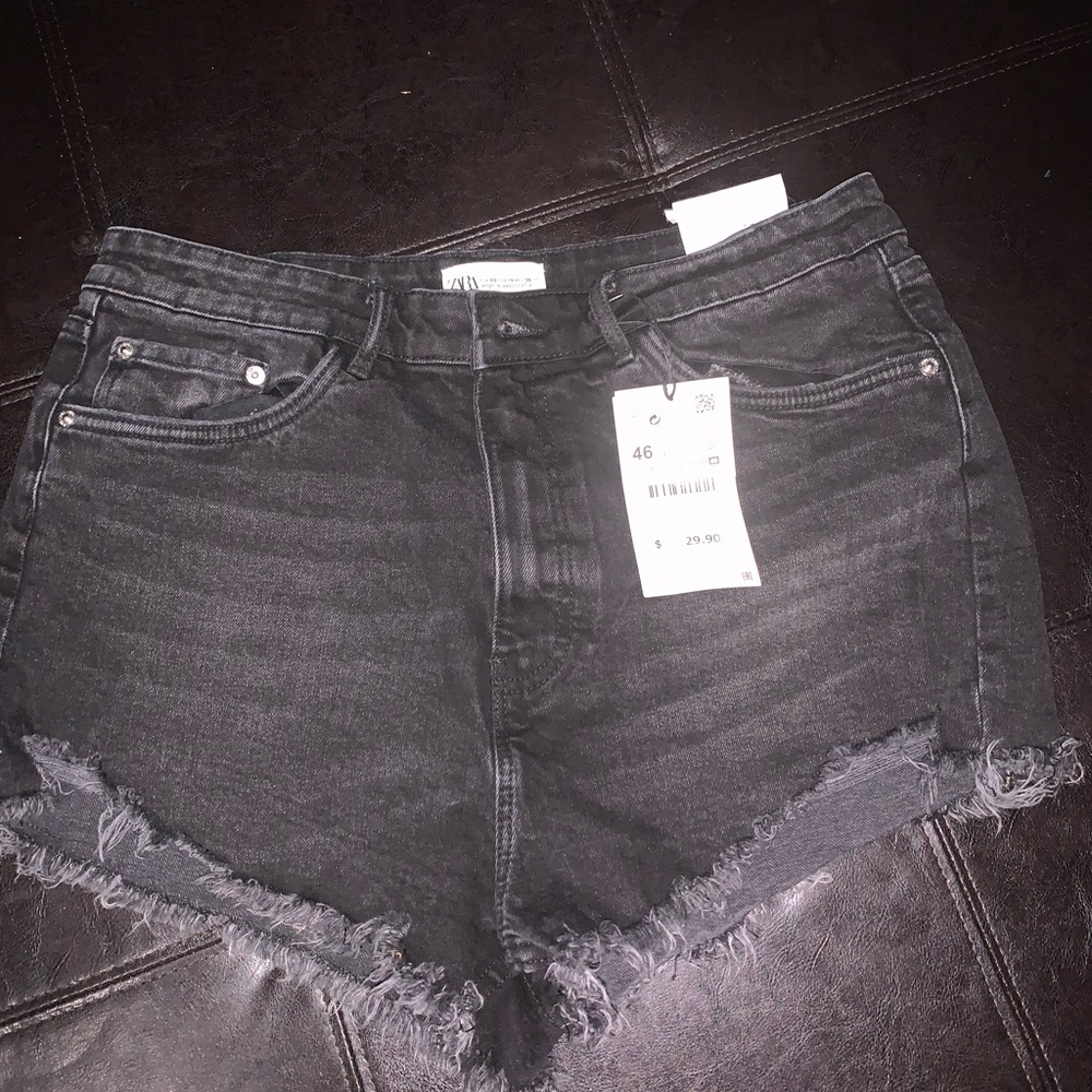 Brand new black zara shorts size 14